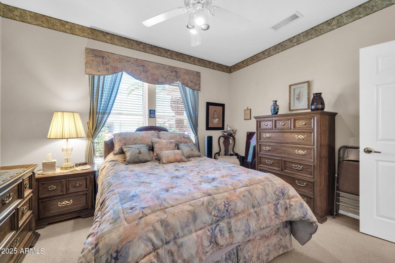 SPLIT BEDROOMS