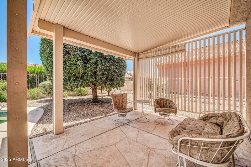 PRIVATE PATIO