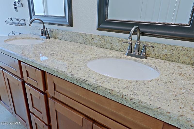 Double sinks