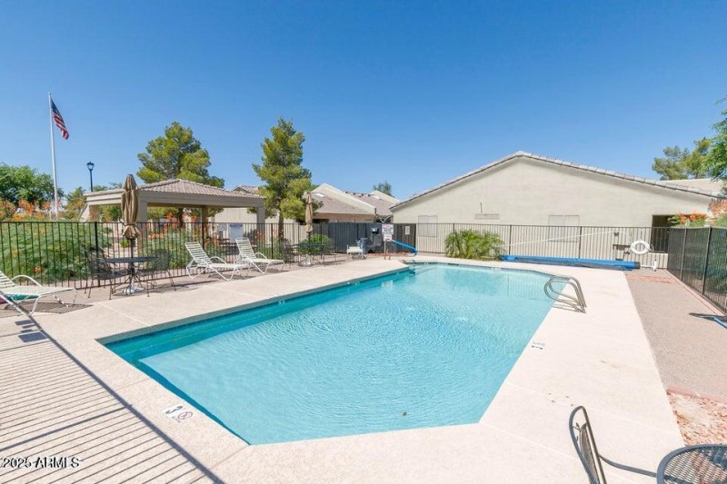 Pool 5