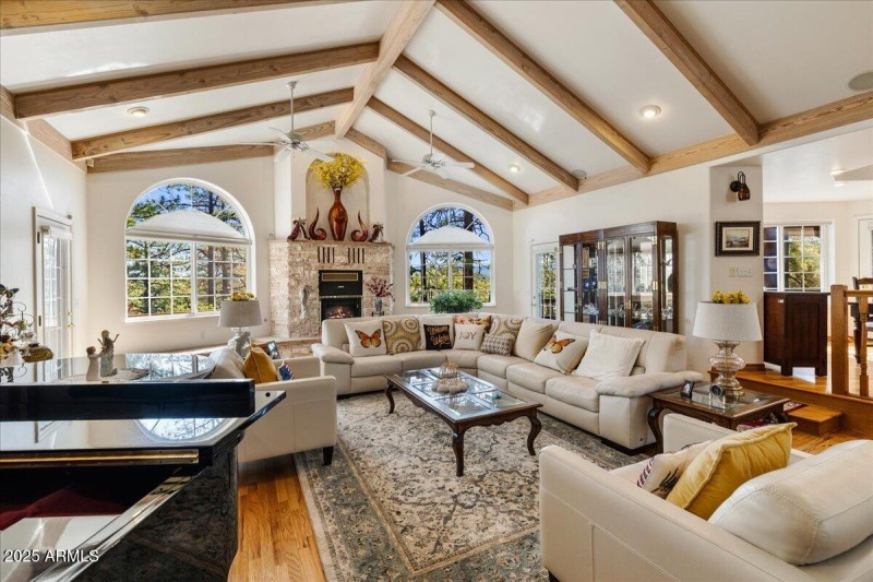 14-Living Room