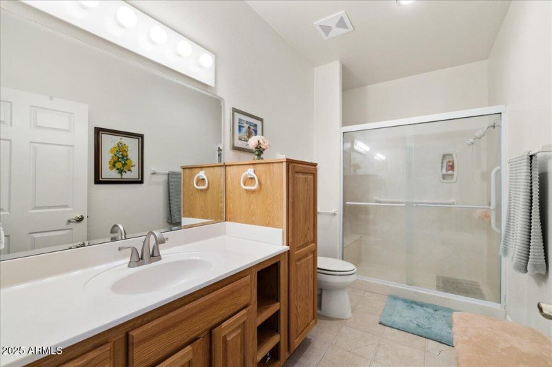 Bathroom 4
