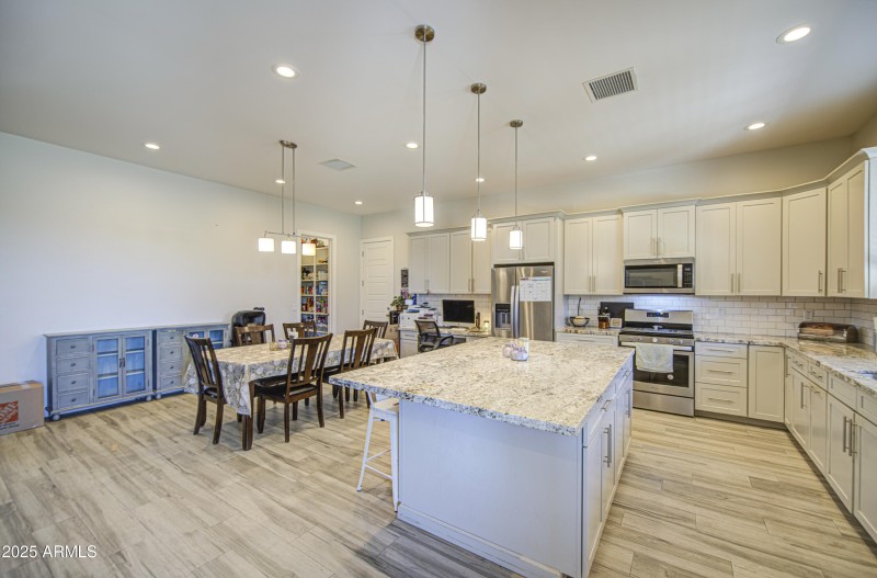 Kitchen 3