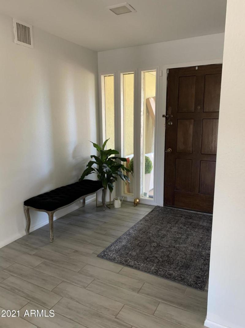 C0BA2FA7-D6F8-4F25-8AA2-67253B83E75E