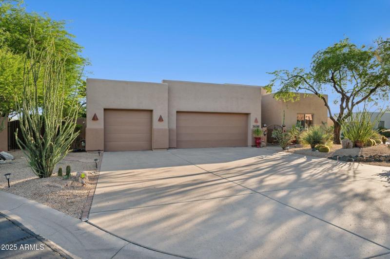 2-web-or-mls-11299-e-greythorn-dr