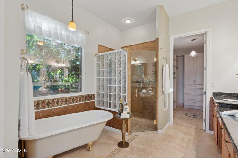 33-web-or-mls-11299-e-greythorn-dr