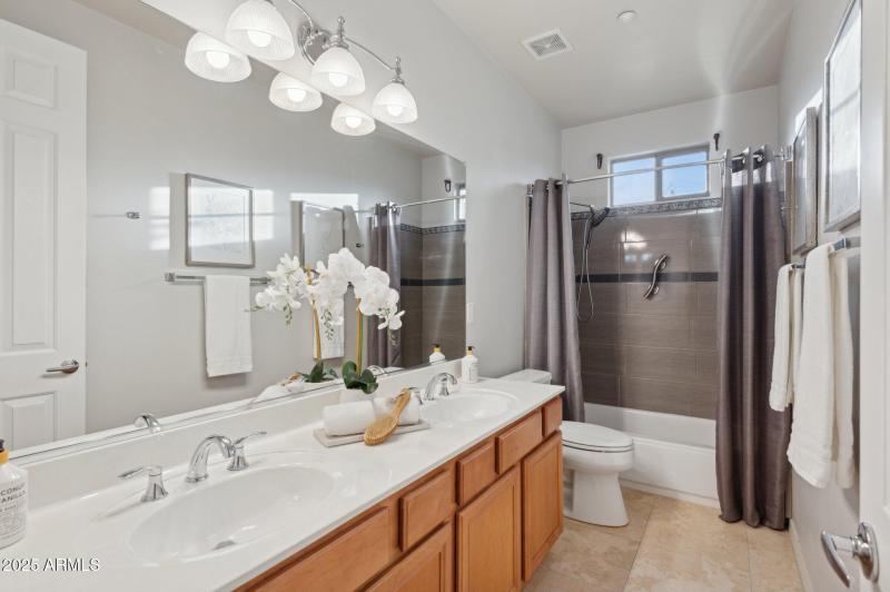 41-web-or-mls-11299-e-greythorn-dr
