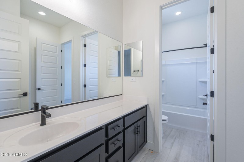 40-web-or-mls-Catalina-40