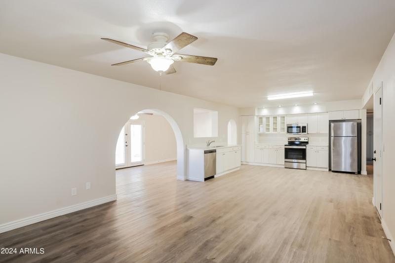 022-photo-bonus-room-13286377