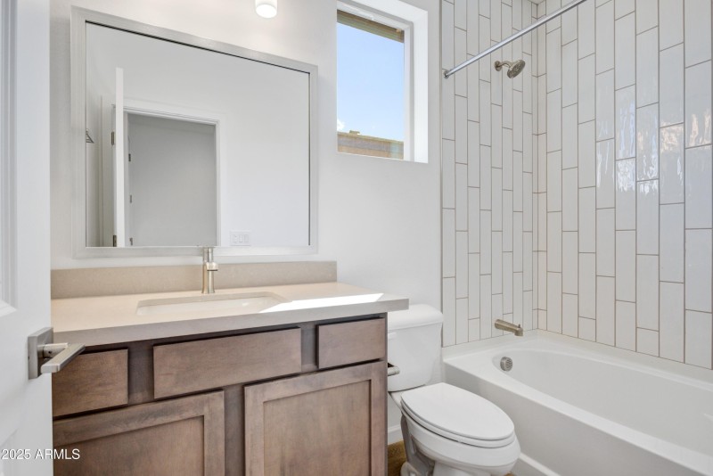 022_Bathroom 2