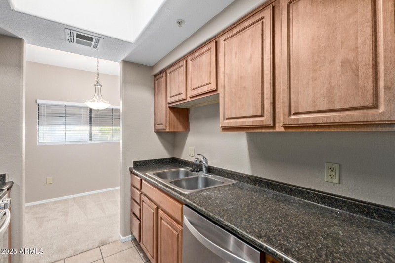 10 Kitchen