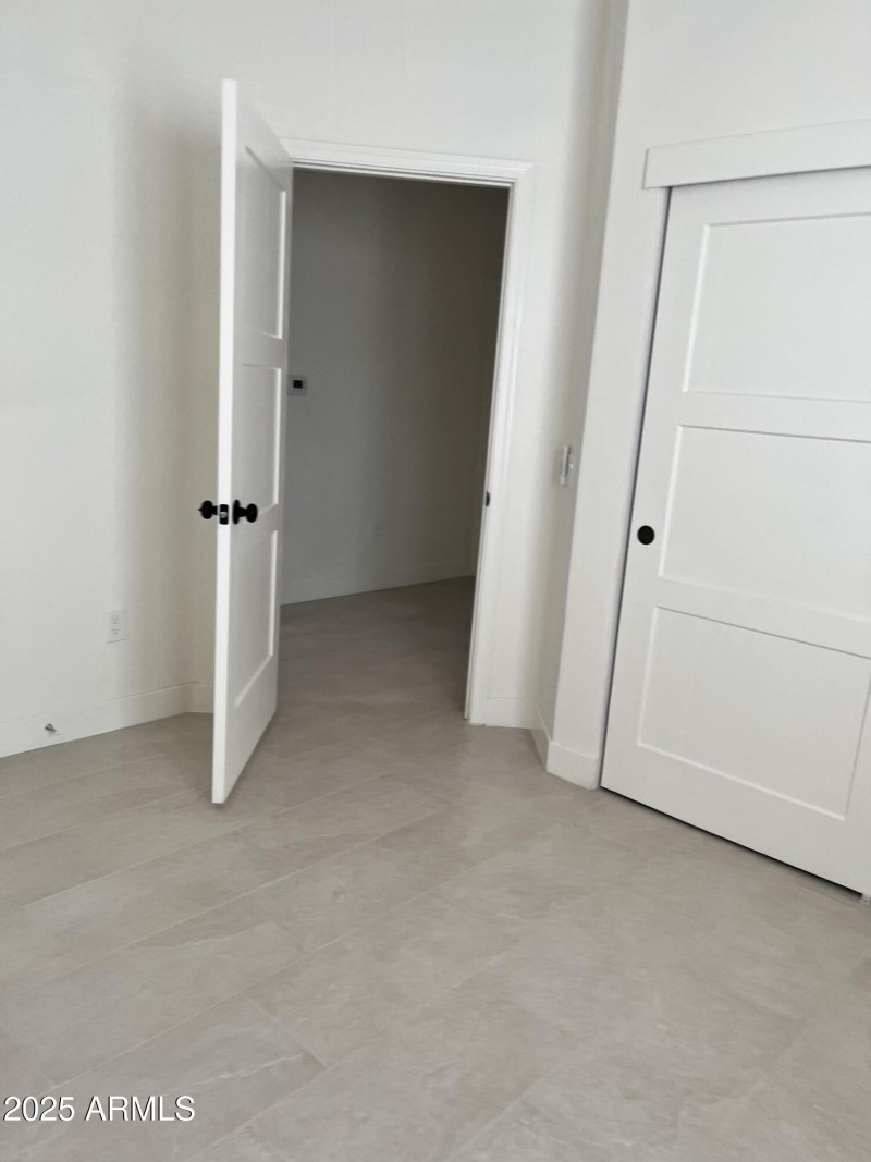 bedroom4