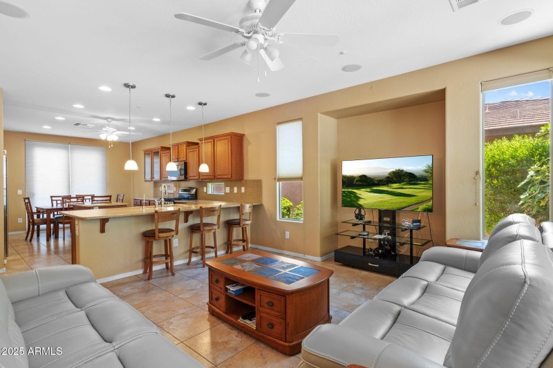 12945 W Yellow Bird Ln Peoria - 244