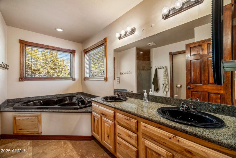 2219FairwayDr-Overgaard-AZ-18
