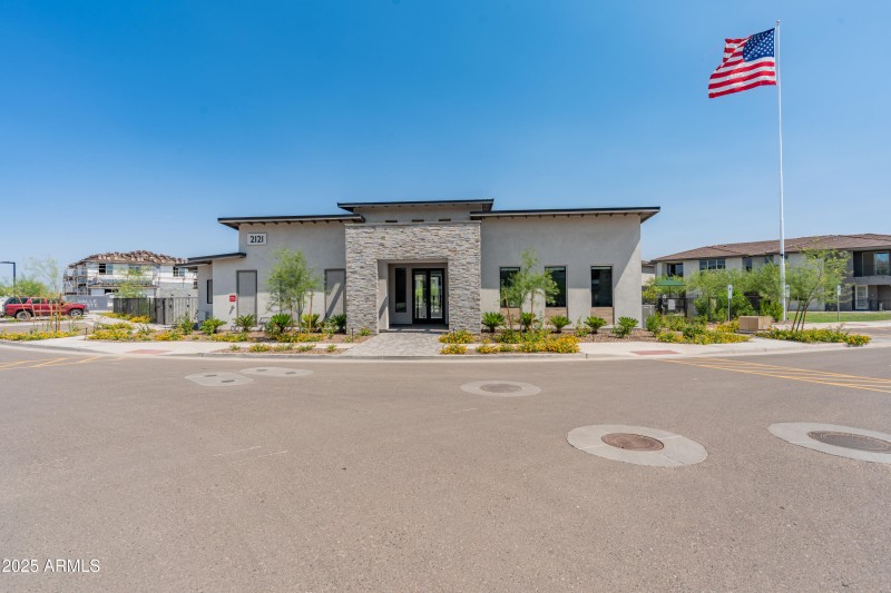 2121 W Sonoran Desert Dr Unit 14-37
