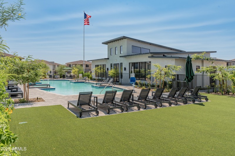 2121 W Sonoran Desert Dr Unit 14-39