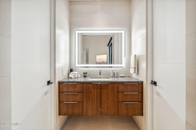 Bedroom 2 Bath