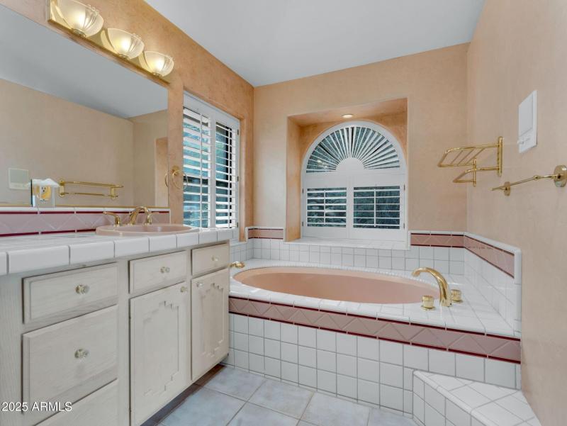 027_Tub