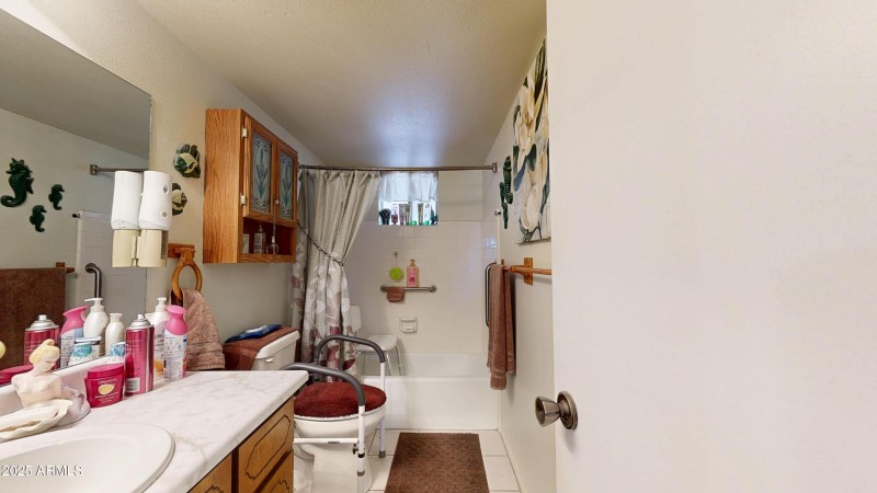 1710-W-13th-Ave-06162025_121100