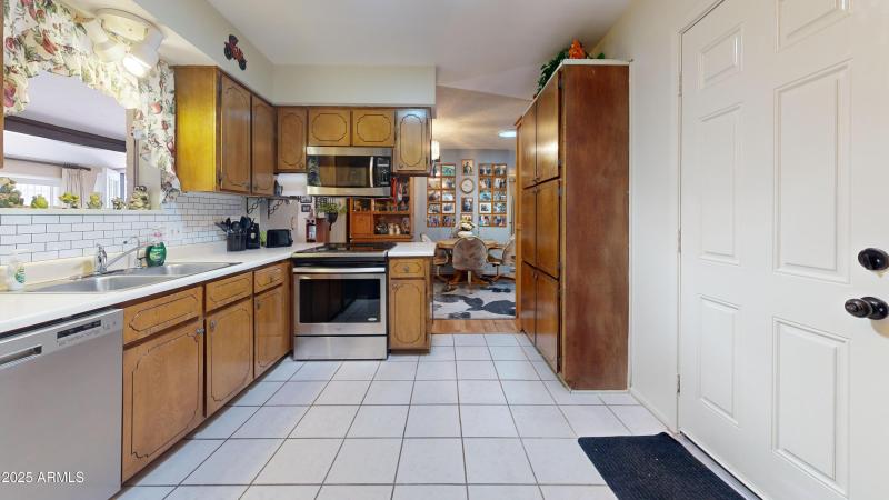 1710-W-13th-Ave-Kitchen