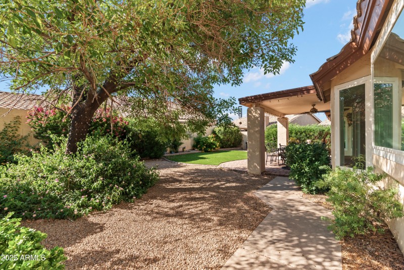 24_14576 w raindance rd-23