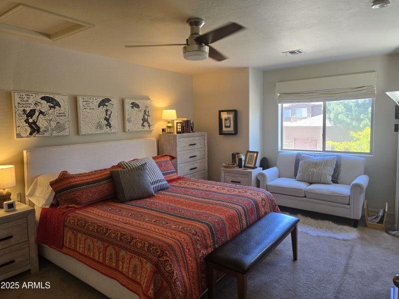 19 Main Bedroom