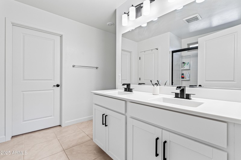 Primary ensuite