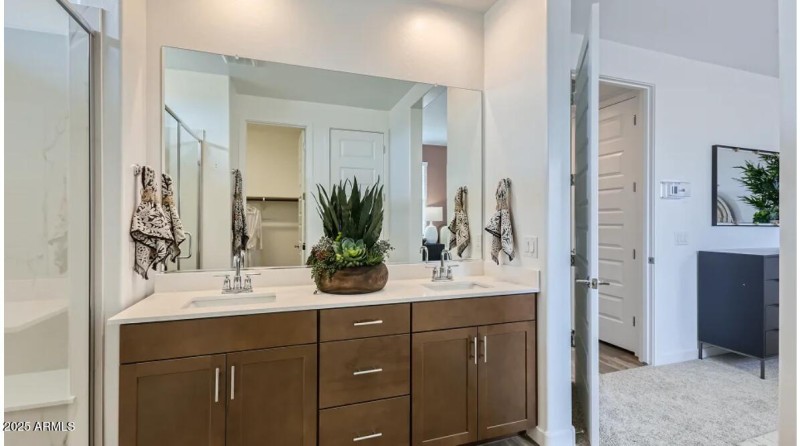 Owners Bath