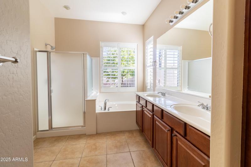 4241 E Andre Ave-13