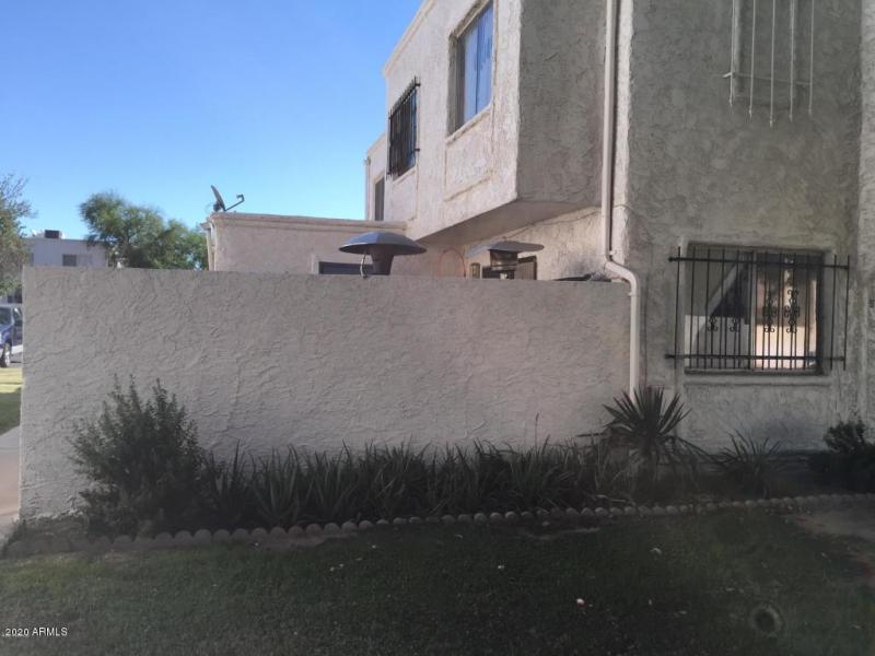 20141106220426593814000000-o