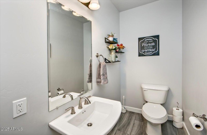 21-Bathroom