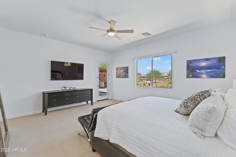 17018 W Saguaro Park Ln-20