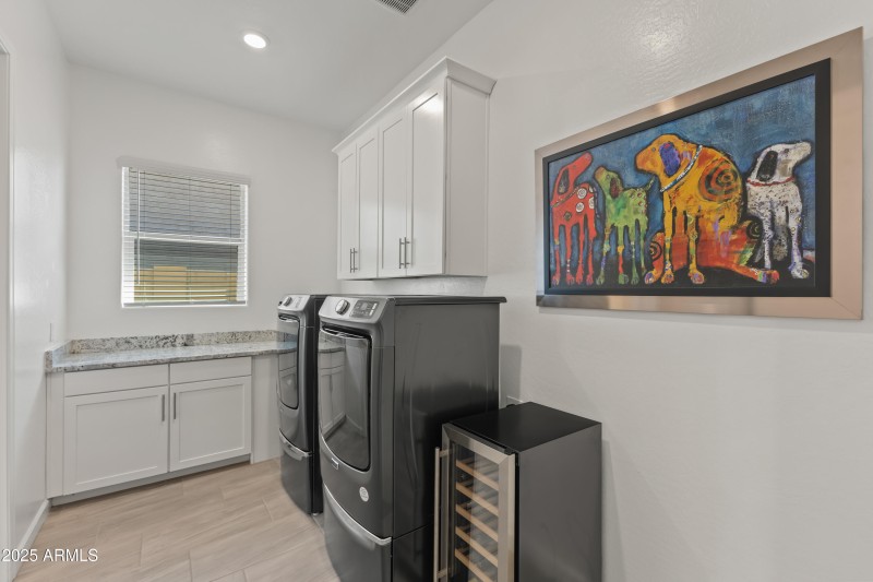 17018 W Saguaro Park Ln-36