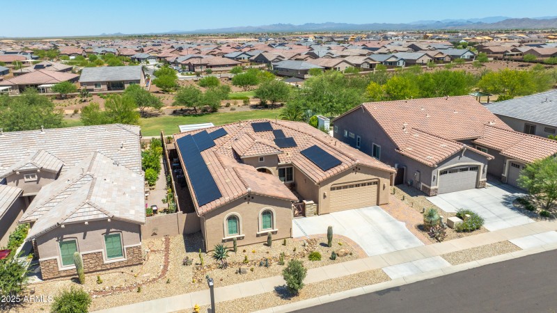 17018 W Saguaro Park Ln-46