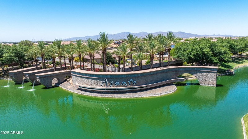 17018 W Saguaro Park Ln-57