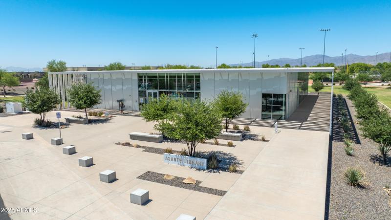17018 W Saguaro Park Ln-58