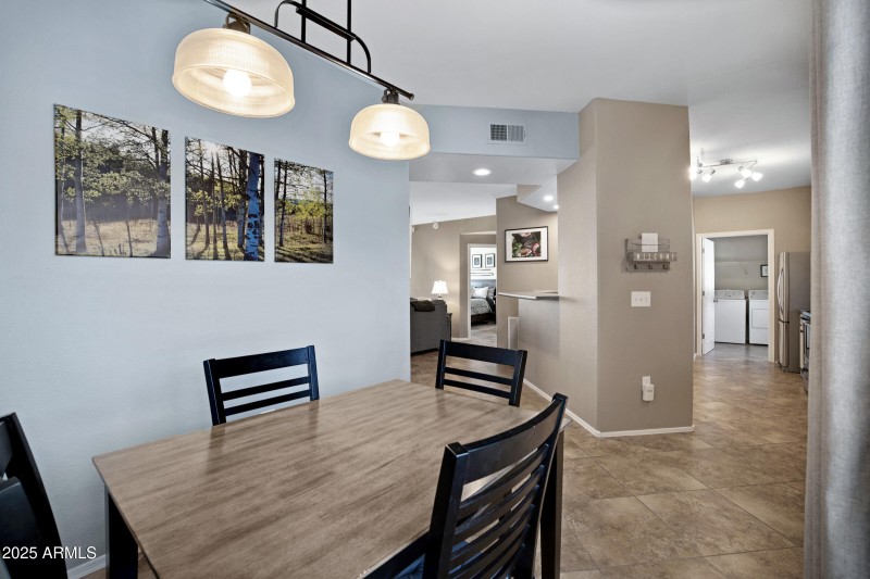 3236 E Chandler Blvd #2018-11