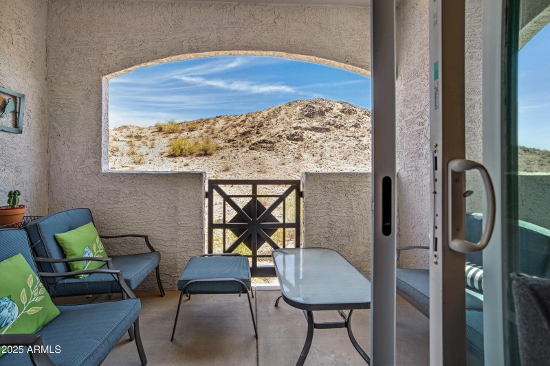 3236 E Chandler Blvd #2018-20