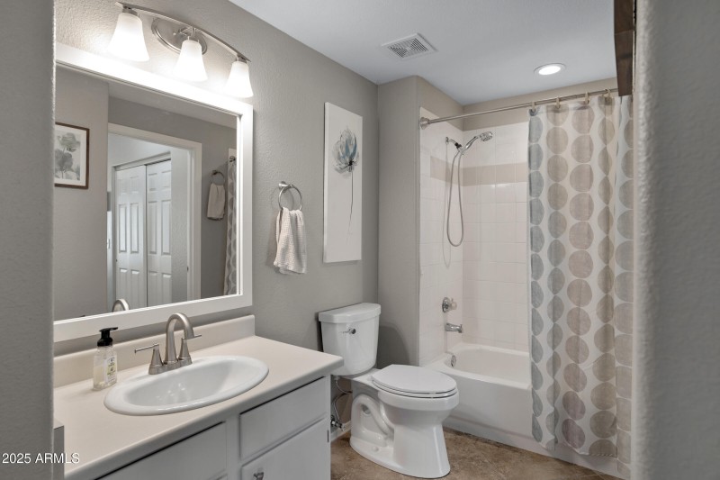 3236 E Chandler Blvd #2018-25