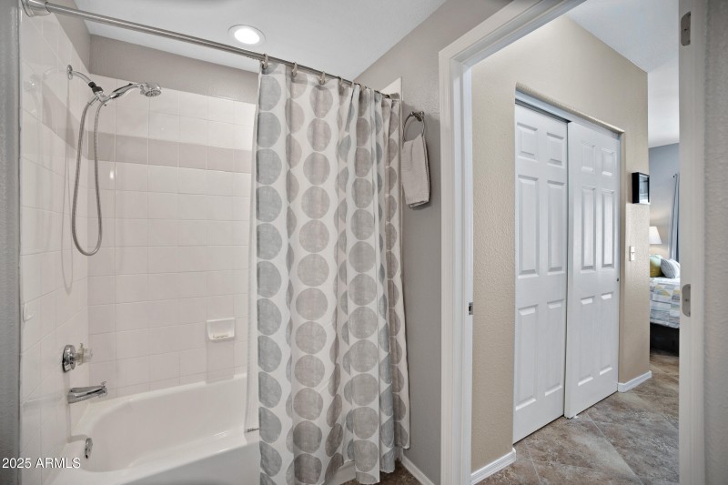 3236 E Chandler Blvd #2018-26