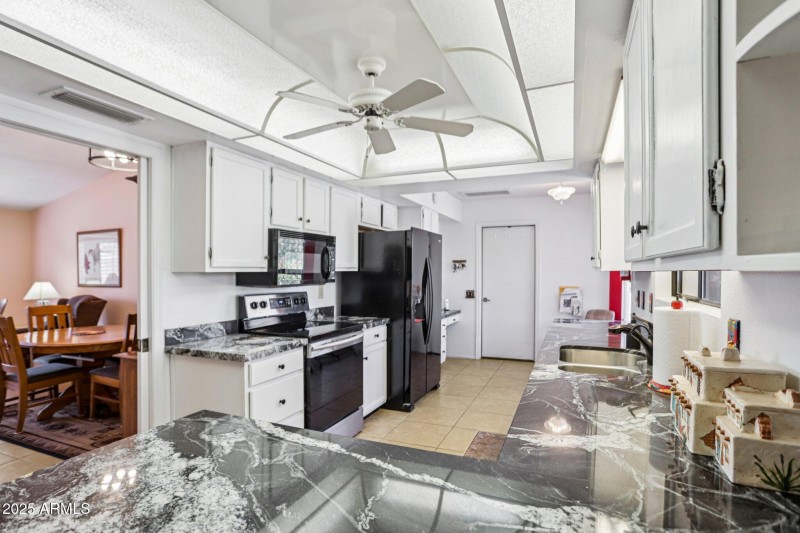 18-web-or-mls-W Foxfire Dr-1706-018