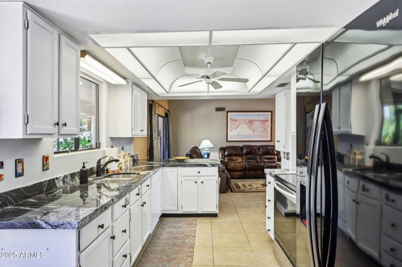 19-web-or-mls-W Foxfire Dr-1706-019
