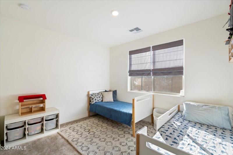 2nd bedroom.