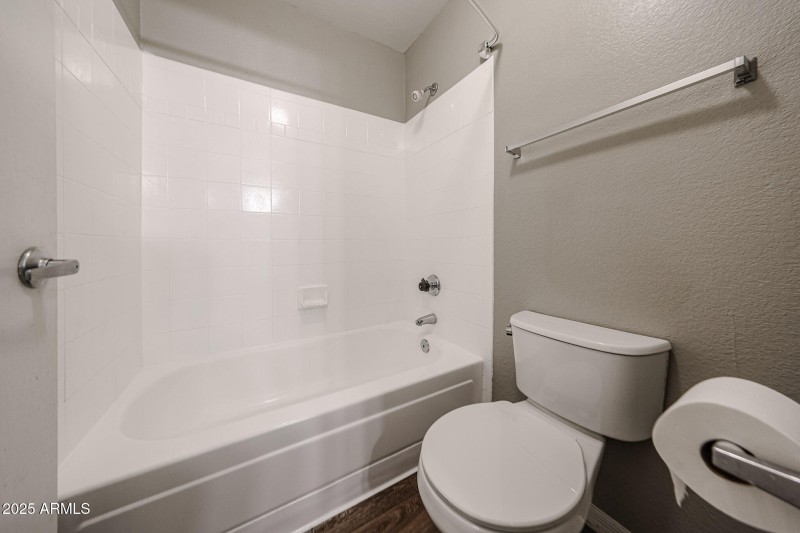 Full Primary Bathroom