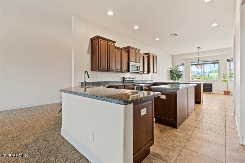 14-Kitchen
