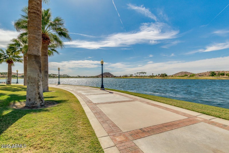 Walk the Lake