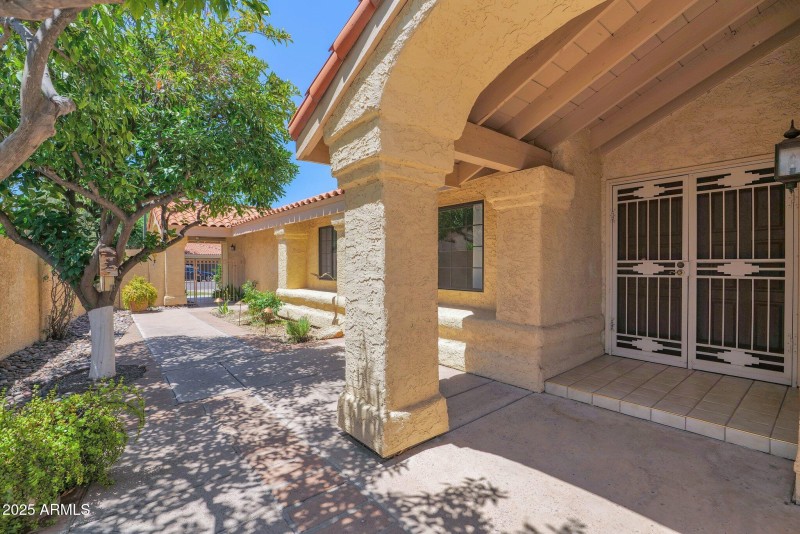 Courtyard Entry