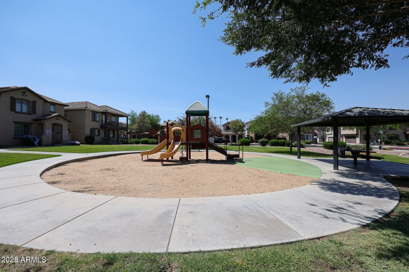 COMMUNITY PLAYGROUND
