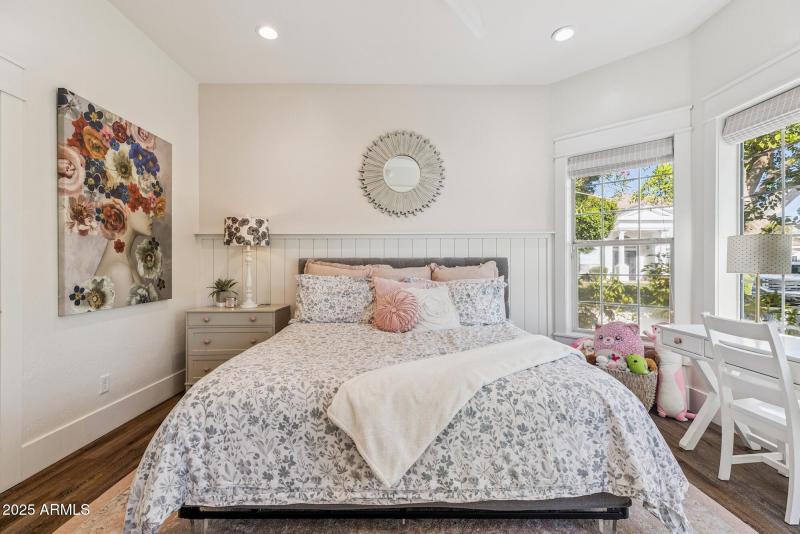 Bedroom #1