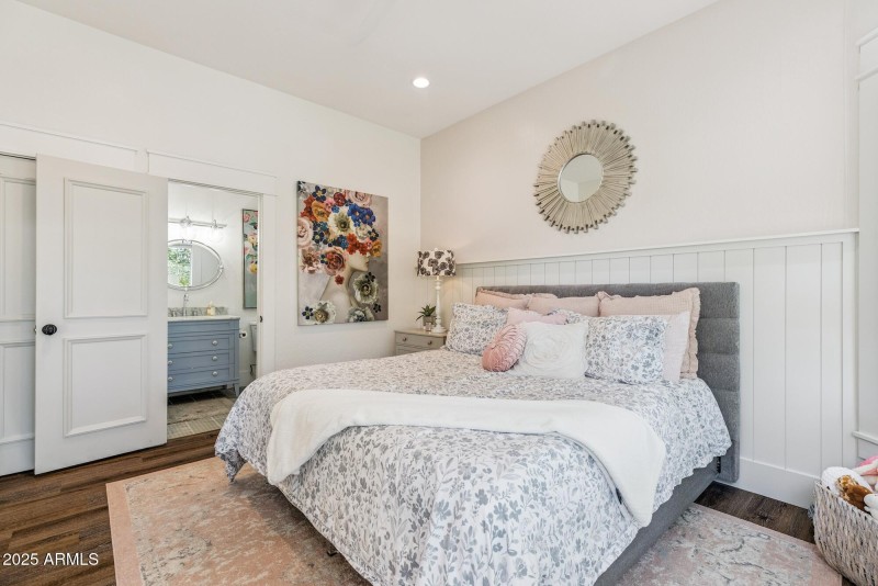 Bedroom #1